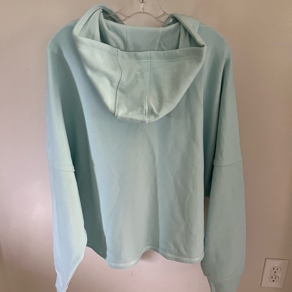 Women’s Adidas Hoodie NWT - Picture 2 of 5